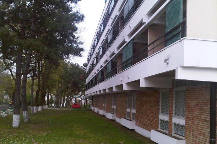 General 20 of 33