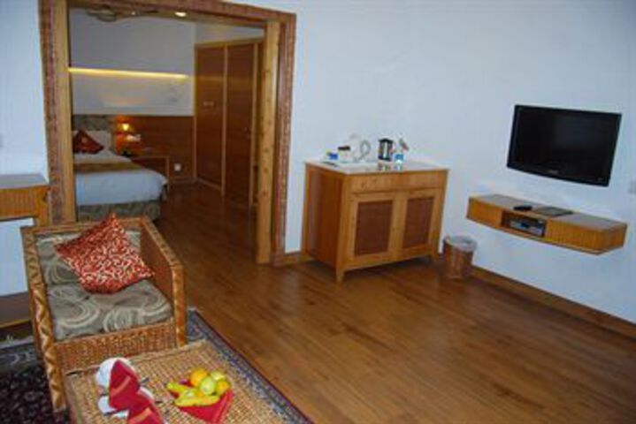 Room 36 of 48