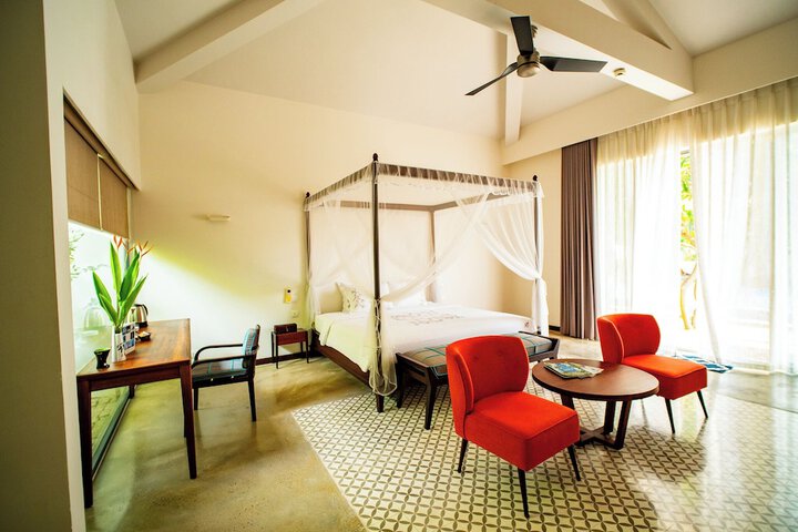 Room 45 of 252