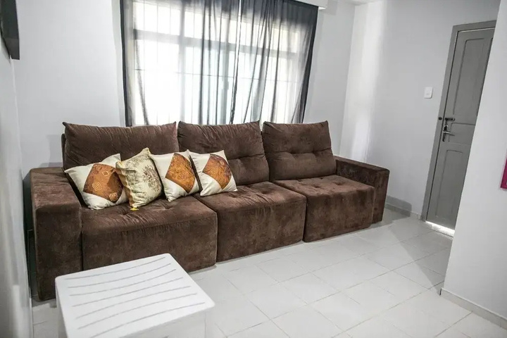 Sobrado 2 - Casa com piscina 10 pessoas
