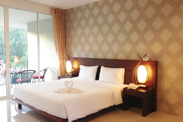 Room 20 of 104