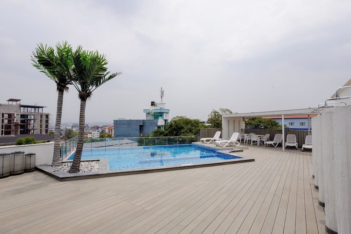 Pool 56 of 153