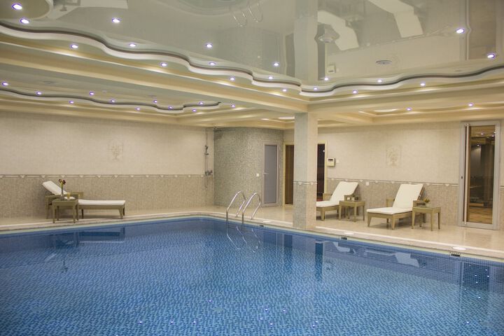 Pool 26 of 35