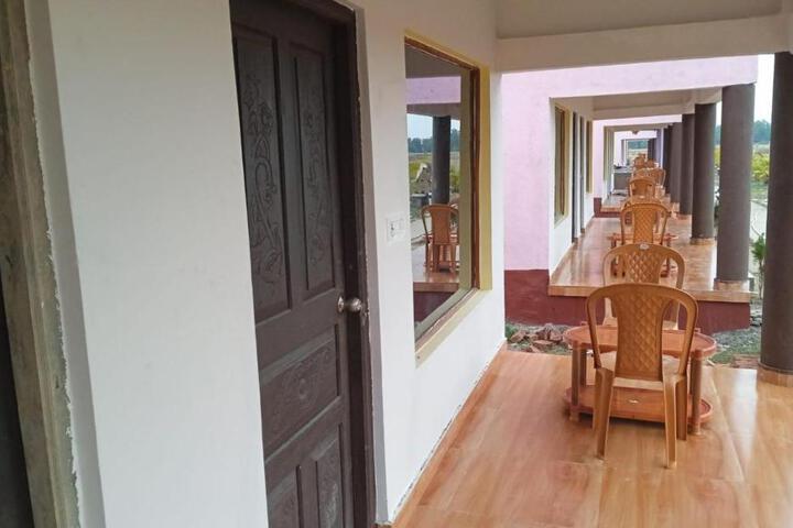 General 12 of 16