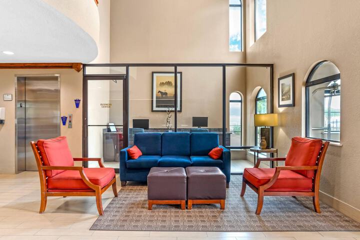 Lobby Photo