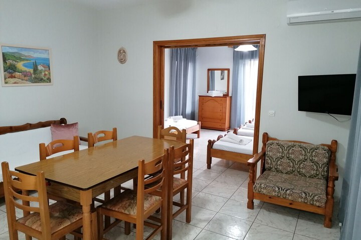 Room 96 of 192