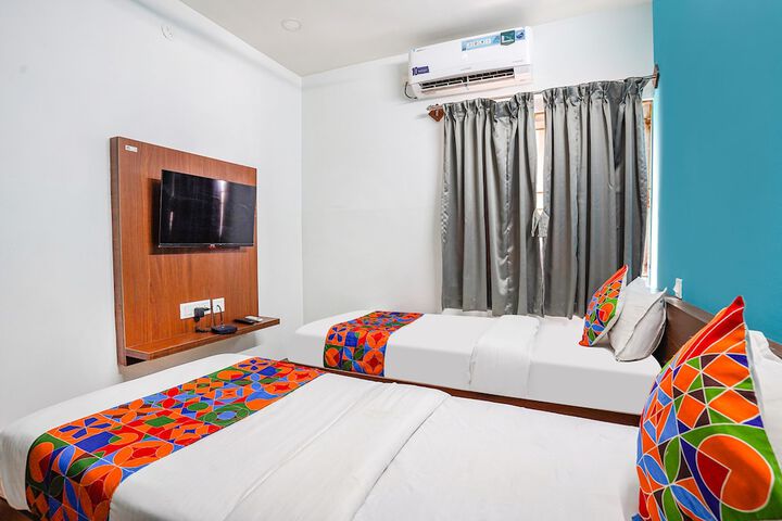 Room 26 of 43
