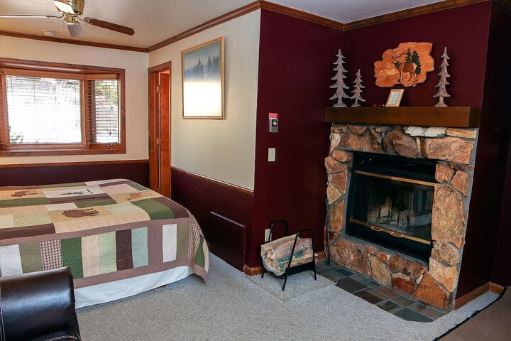 Sunnyside Knoll: 3 in Estes Park, CO