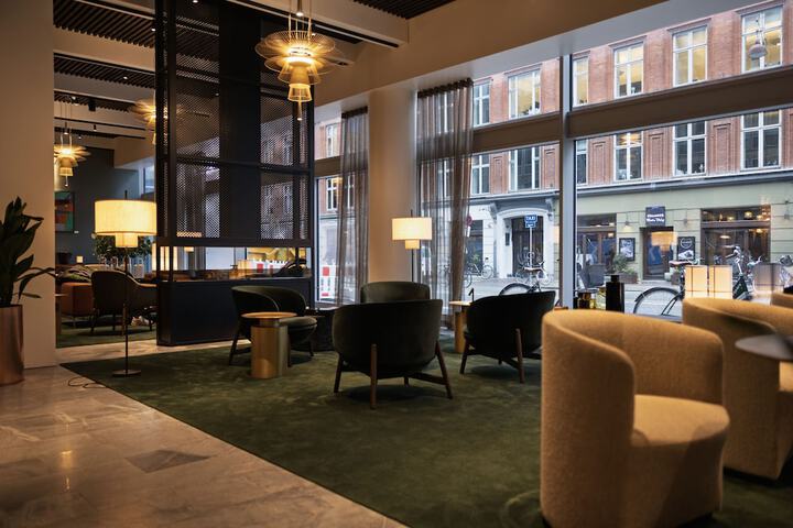 Lobby Photo