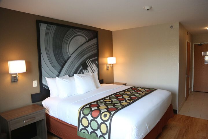 1 King Bed Mobility Accessible (8 of 17)