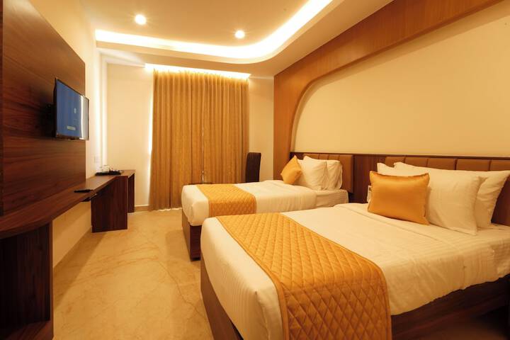 Room 4 of 22