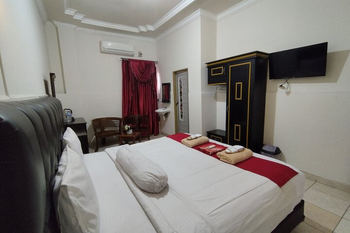 Room 7 of 17