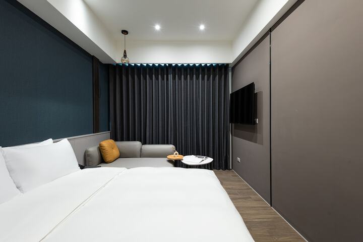 Room 38 of 68