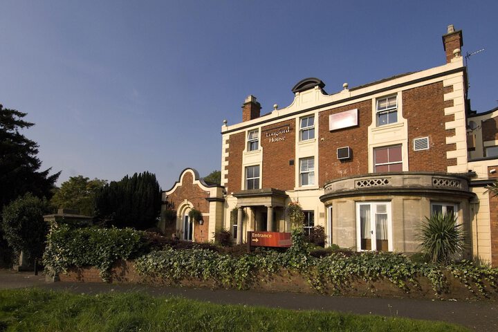 Hotel 16 of 17