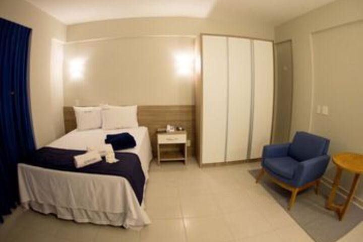 Room 13 of 26