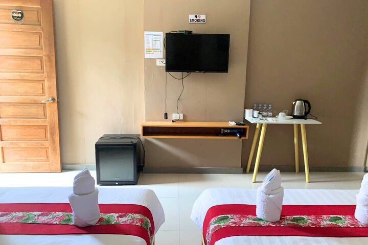 Room 10 of 64