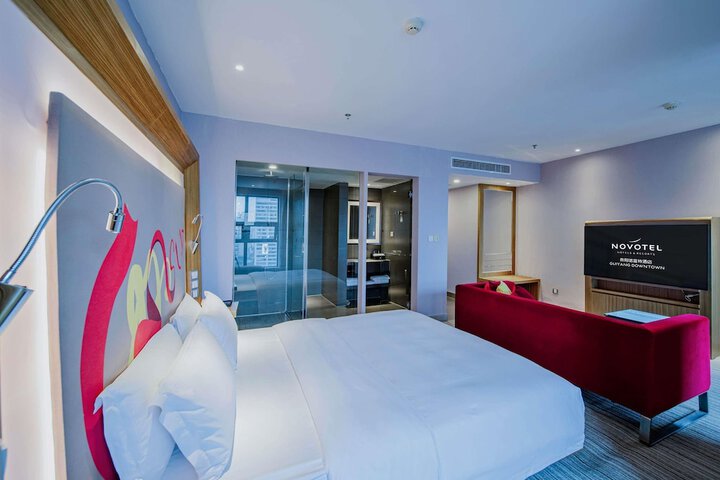 Room 71 of 183