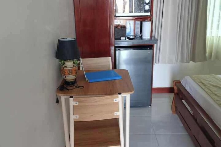 Room 17 of 42
