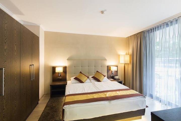 Room 10 of 59