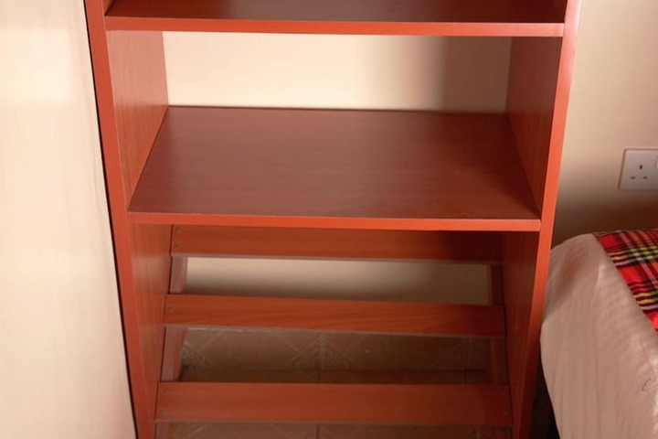 Room 6 of 34