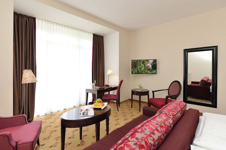 Room 8 of 39