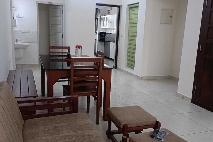 Room 16 of 39