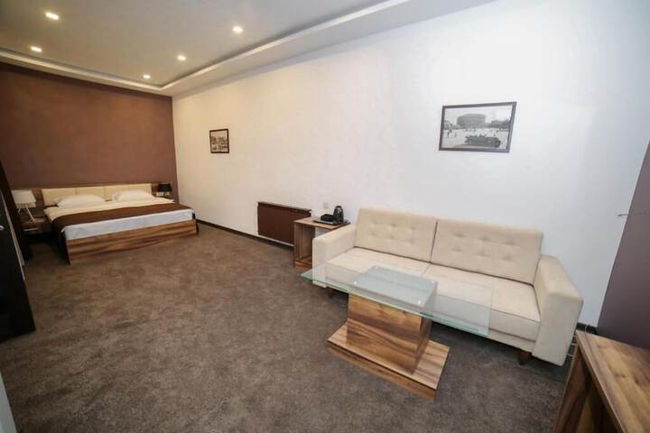 Room 3 of 14