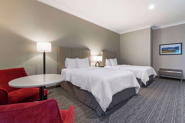 Room 14 of 76