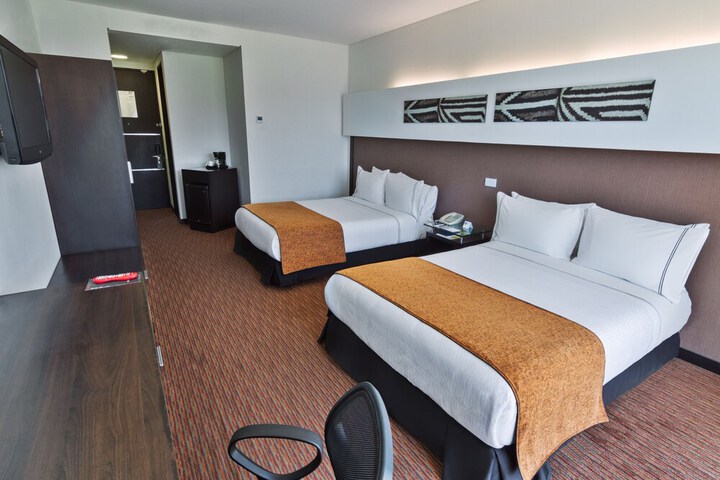 Room 20 of 62