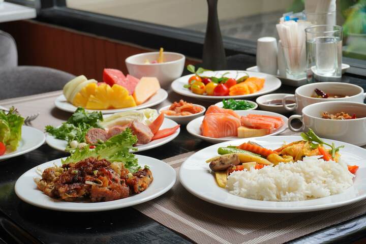 Dining 87 of 112