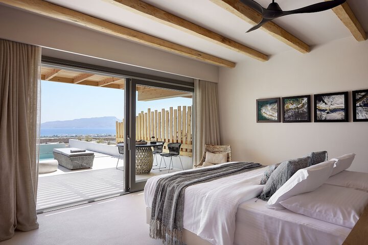Room 21 of 46