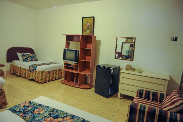 Room 16 of 69