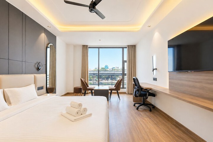Room 15 of 29