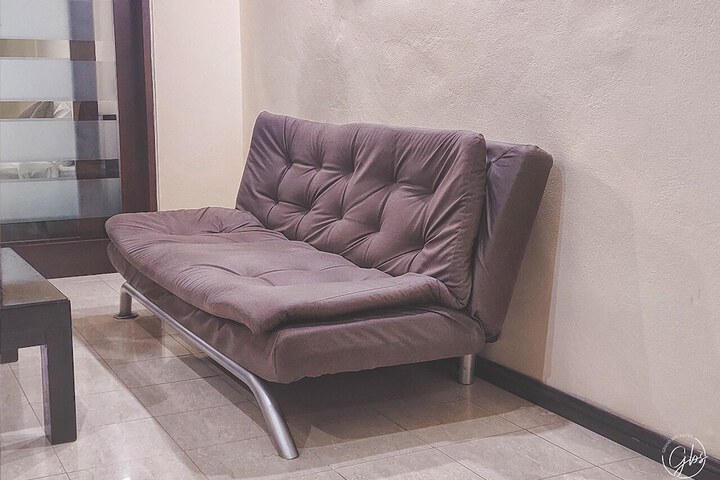 Room 11 of 34