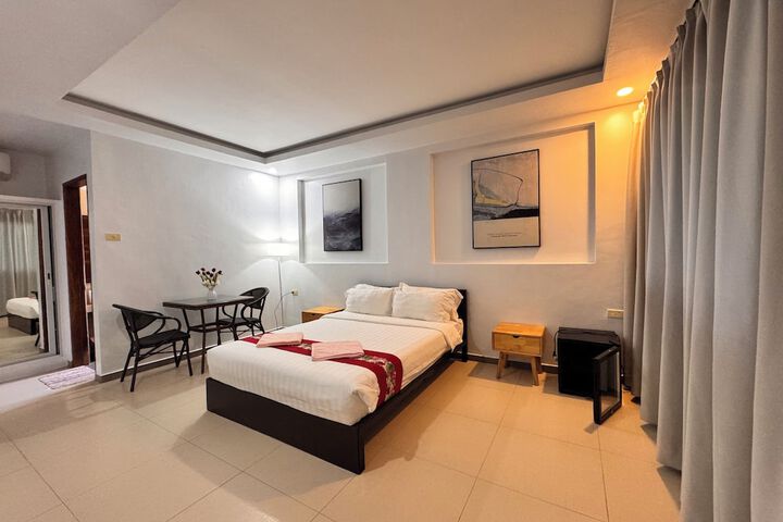 Room 26 of 64