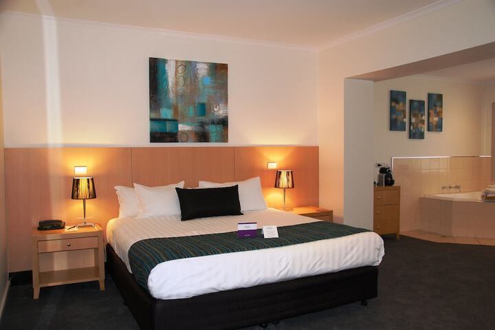 Room 19 of 50