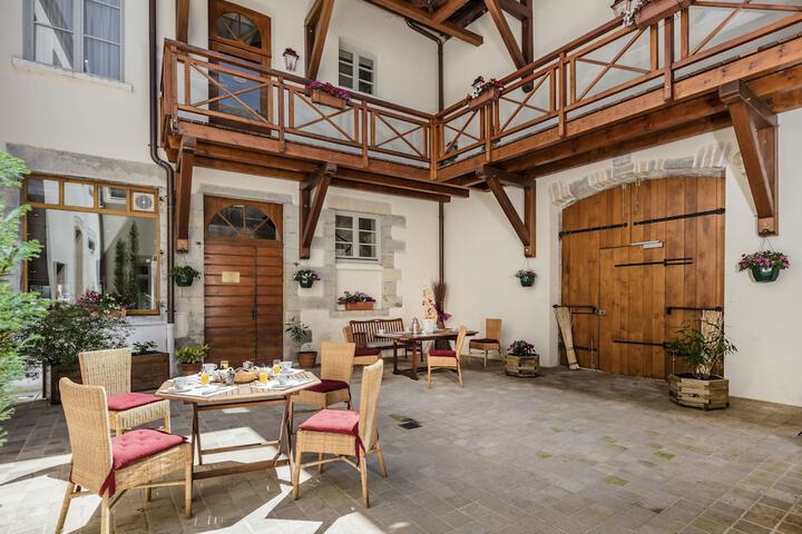 Appart Hôtel Charles Sander in Salins-les-Bains
