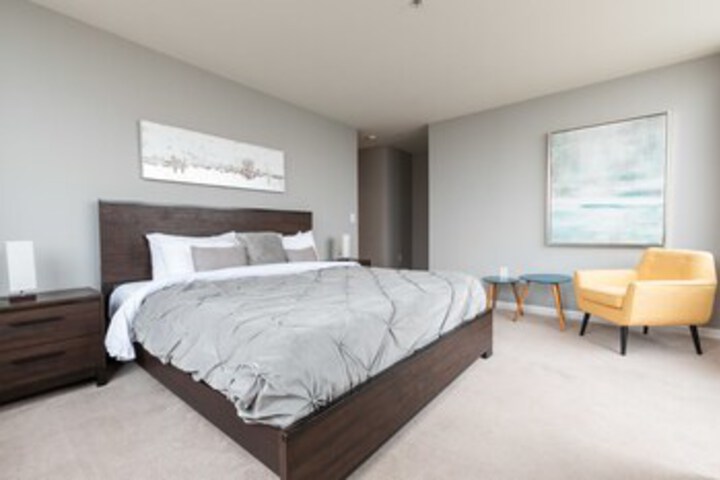 Room 218 of 246