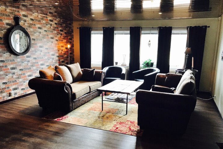 Lobby Entry