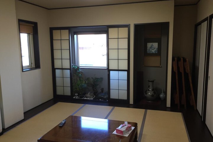Room 25 of 60
