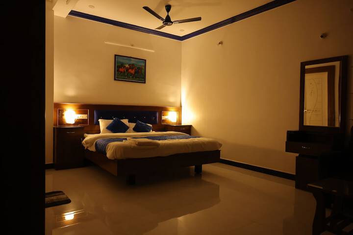 Room 7 of 34
