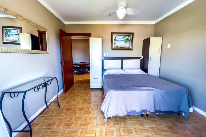Room 21 of 116