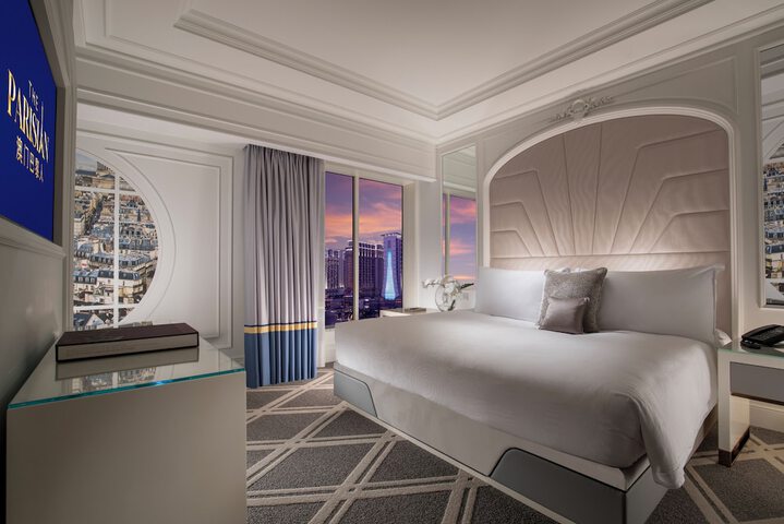 Room 12 of 49