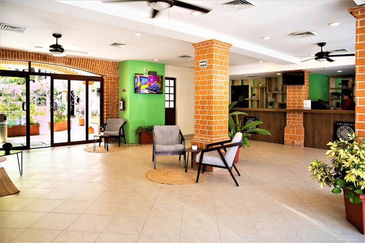 Hotel Interior 13 of 120