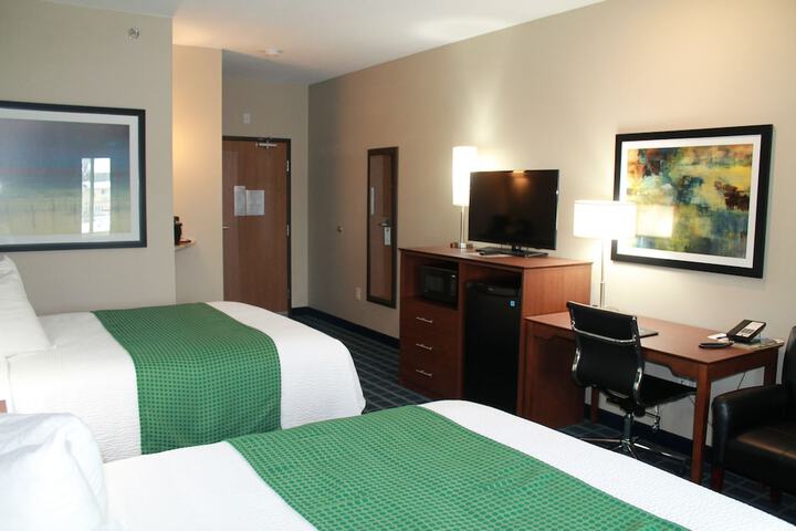 Room 6 of 32