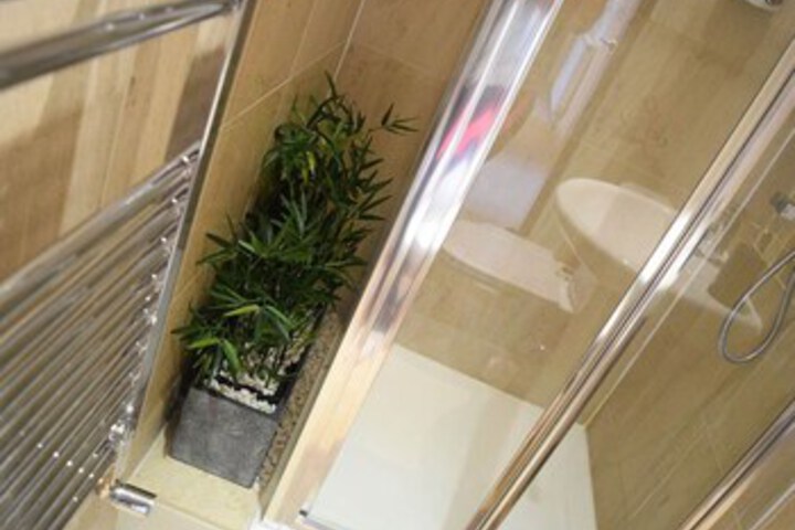 Room 7 of 53