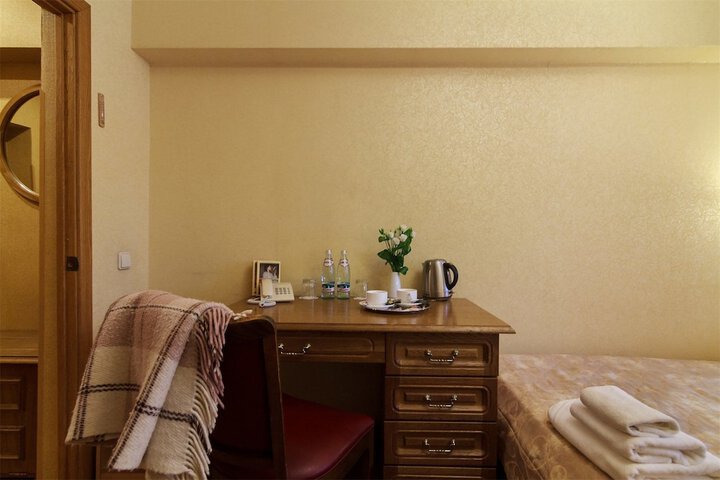 Room 13 of 51