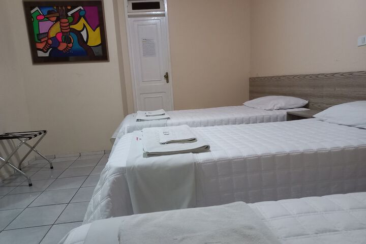 Room 25 of 62