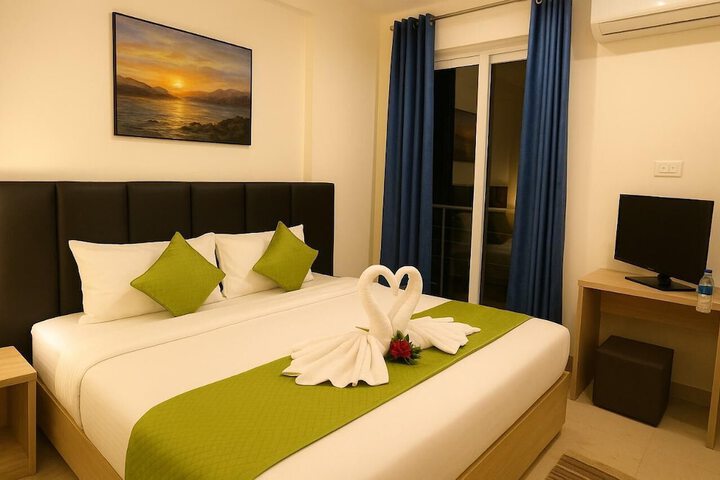 Room 6 of 26