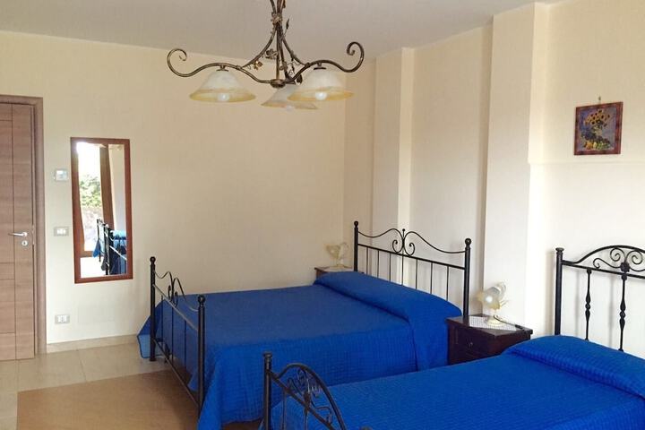 Room 13 of 240